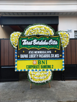 Papan Bunga Duka di Selagalas
