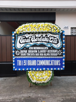 Papan Bunga Duka di Selagalas